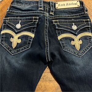 ROCK REVIVAL VICKI BOOT CUT JEANS.